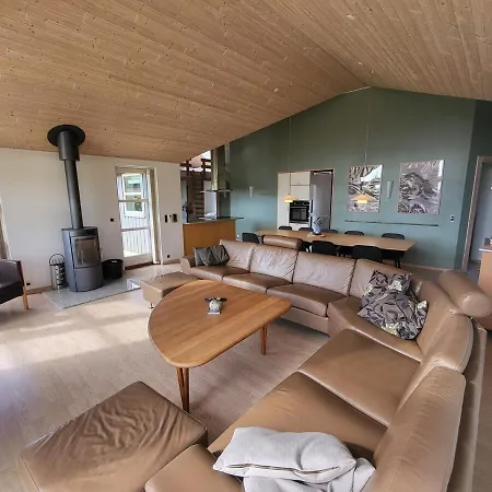 Casa vacanze Luxury Activity House With Wellness And Enclosed Garden