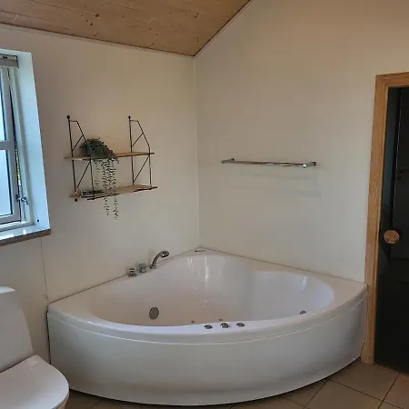 Luxury Activity House With Wellness And Enclosed Garden * Skovbyballe